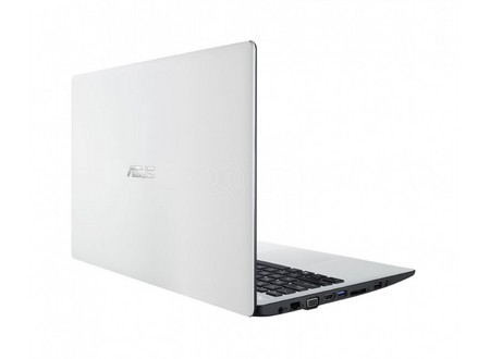 Лаптоп Asus X552MD-SX085D/ 