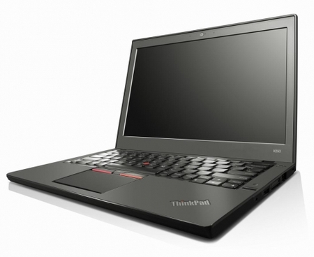 Лаптоп Lenovo ThinkPad E550 20DF004UBM/ 