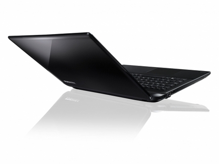 Лаптоп Toshiba Satellite L50-B-2GJ/ 