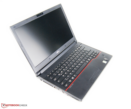 Лаптоп Fujitsu LIFEBOOK E544/ 