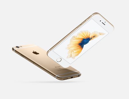 Apple iPhone 6s 16 GB Розово златист/ 