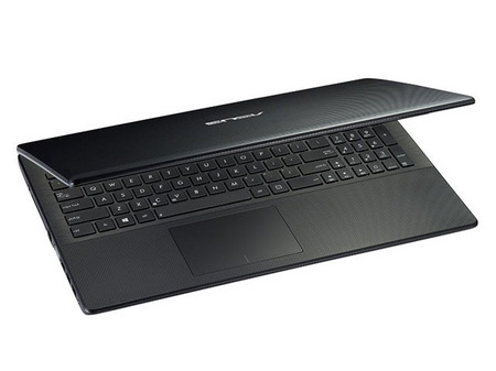 Лаптоп Asus X751LD-TY062D/ 