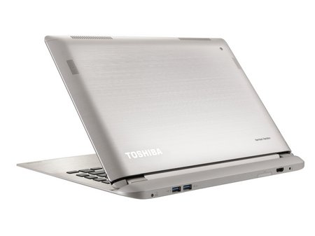 Лаптоп Toshiba Satellite P30W-B-102/ 