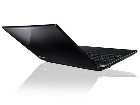 Лаптоп Toshiba Satellite L50-B-1KG/ 